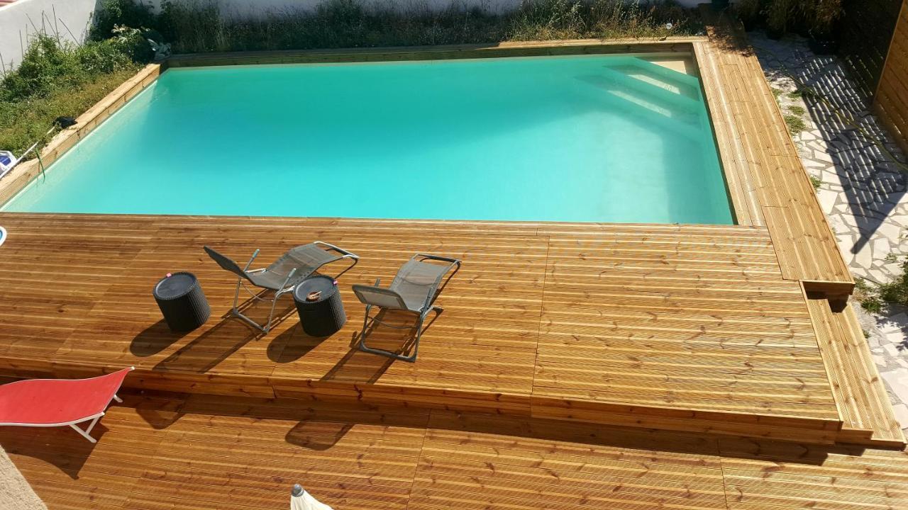 Charme Provençal Sénas Exterior foto